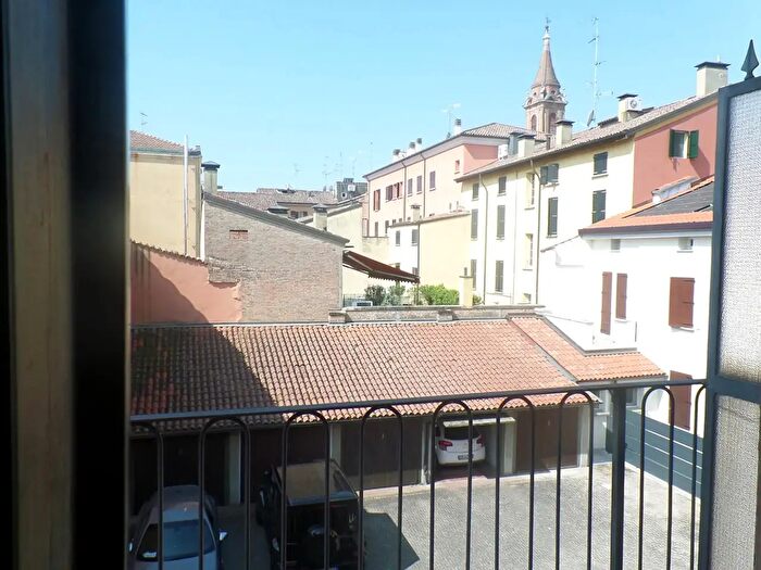 Appartamento monolocale in affitto in Via Baruffaldi, Cento