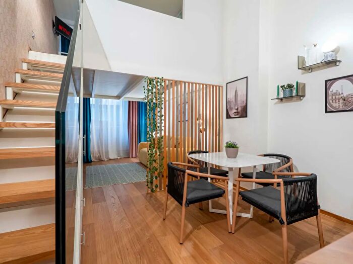 Appartamento monolocale in affitto in Via Rosolino Pilo a, Milano