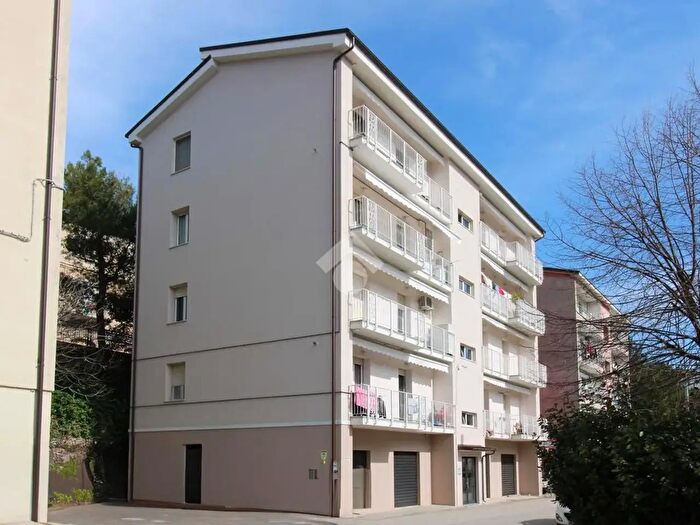 Appartamento trilocale in vendita in Via Tiziano, Fermo