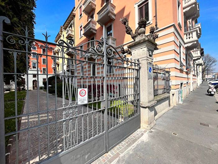 Appartamento bilocale in affitto in Via Filippino Lippi, Città Studi, Milano