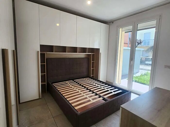 Appartamento con 5 locali in affitto in Cattolica