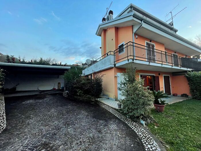 Casa trilocale in affitto in Via Ceccano, Frosinone