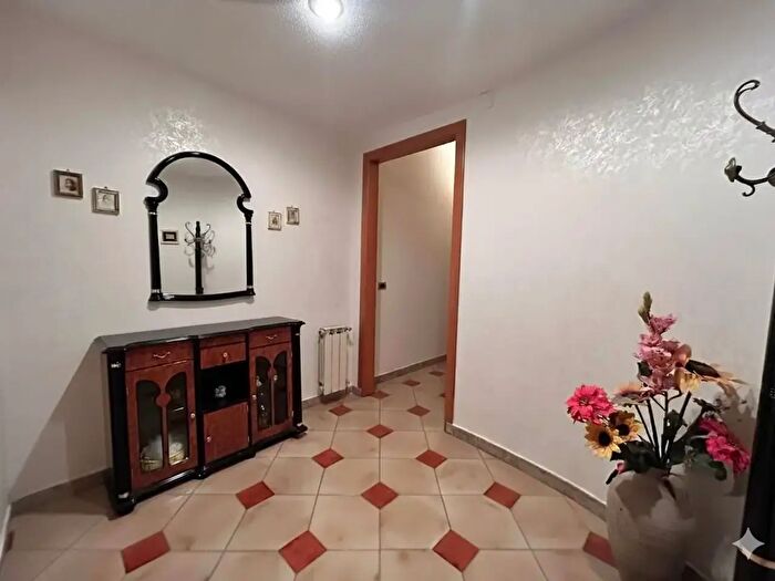 Appartamento con 5 locali in vendita in Via Lombardia, Agrigento