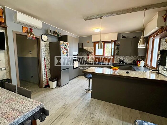 Appartamento trilocale in vendita in Pieve Emanuele