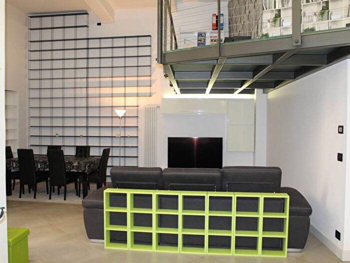 Appartamento trilocale in affitto in Via San Tommaso, Via Roma, Torino