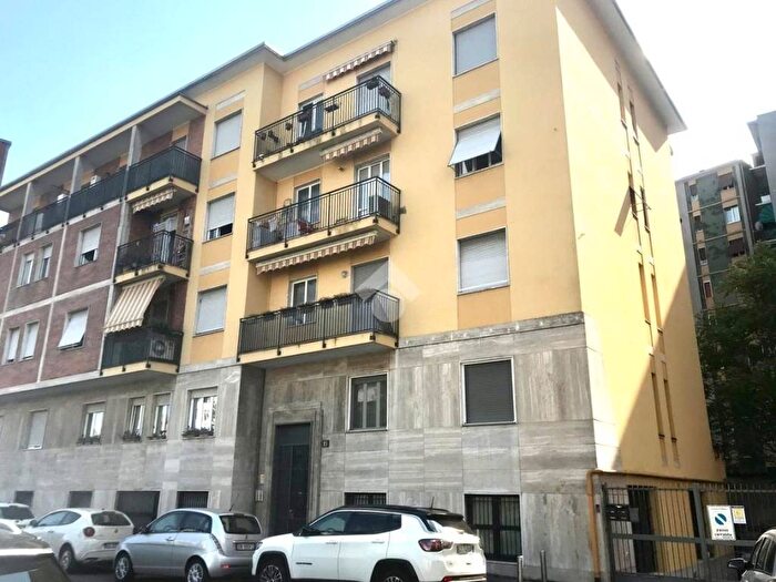 Appartamento bilocale in affitto in Via baldo degli ubaldi, Certosa, Milano