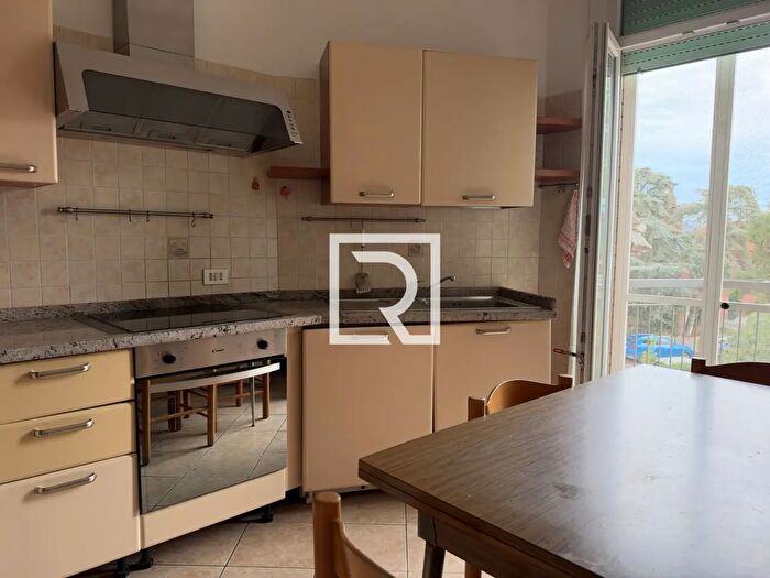 Appartamento quadrilocale in vendita in Viale Carlo Pisacane, Ravenna
