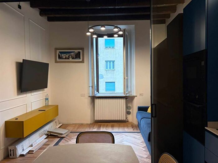 Appartamento bilocale in affitto in Via Cesare da Sesto, Corso Genova, Milano