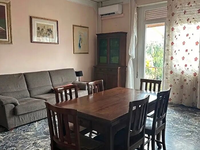 Casa con 8 locali in vendita in Rovigo Viale Venezia, Rovigo