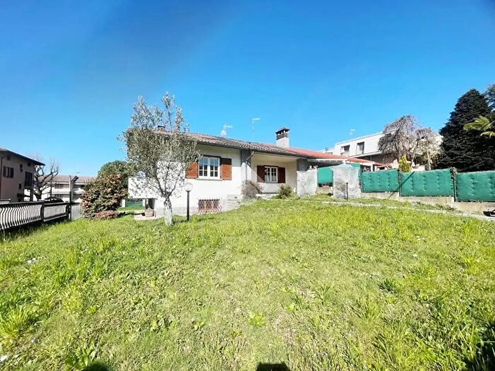 Casa trilocale in vendita in Via Torino, Gerenzano