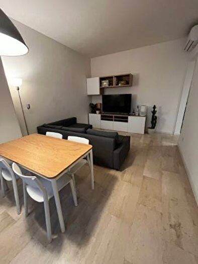 Appartamento trilocale in affitto in Via Paolo Uccello, Monte Rosa Lotto, Milano