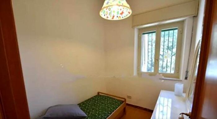 Appartamento quadrilocale in vendita in Via Ottavia Penna, Caltagirone