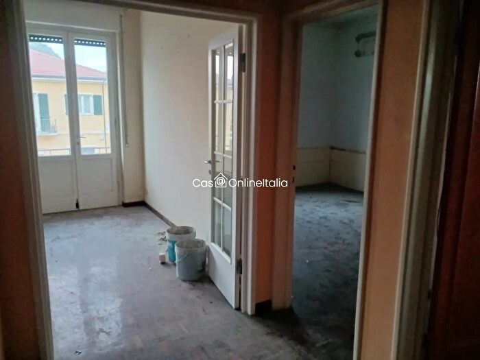 Appartamento con 6 locali in vendita in Via San Francesco, Viareggio