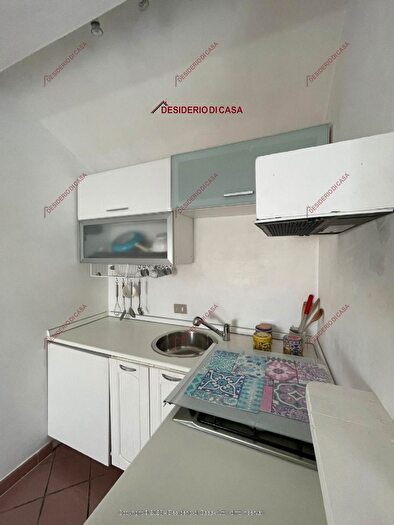 Appartamento trilocale in vendita in Lascari