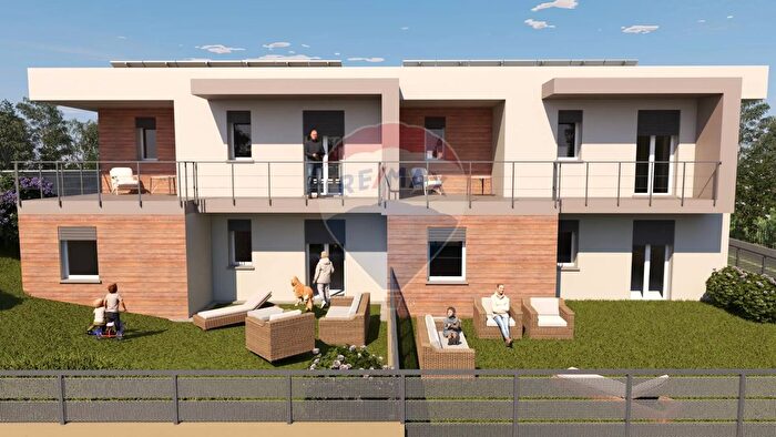 Casa con 5 locali in vendita in Gavirate