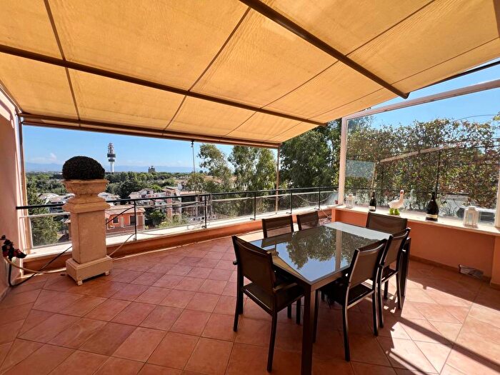 Casa con 5 locali in affitto in Via San Godenzo, Cassia San Godenzo, Roma