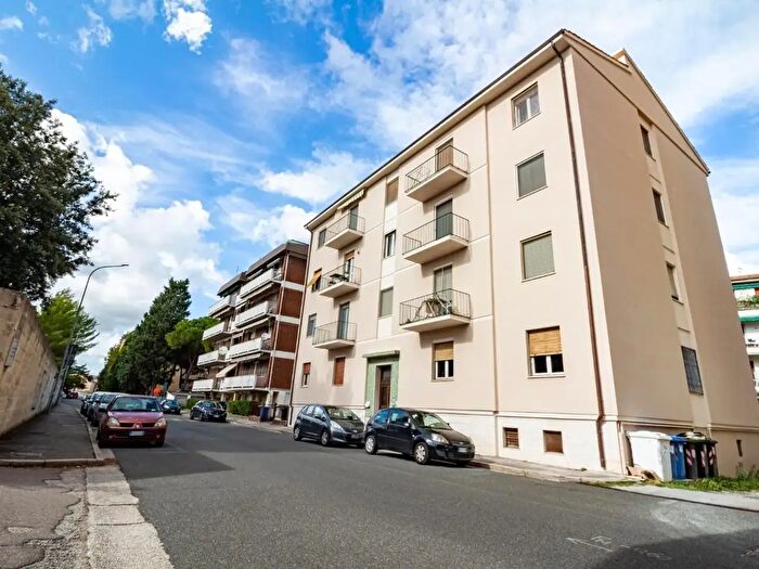 Appartamento quadrilocale in vendita in Pisa