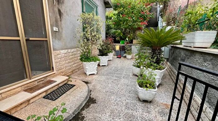 Appartamento con 7 locali in vendita in Viale Europa Monte San Biagio Centro Storico, Monte San Biagio