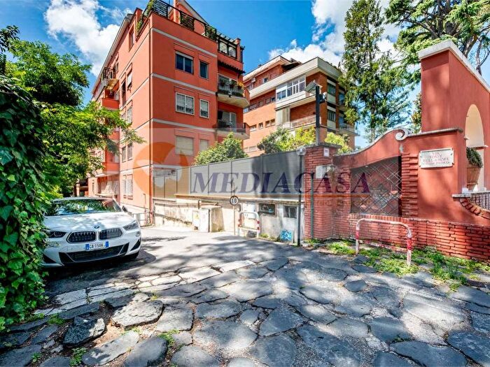 Appartamento monolocale in affitto in Cassia San Godenzo, Roma