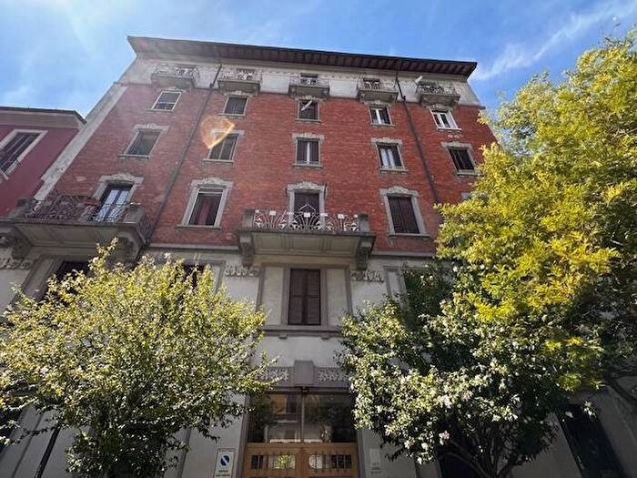 Appartamento bilocale in affitto in Via Costanzo Cantoni, Ghisolfa Mac Mahon, Milano