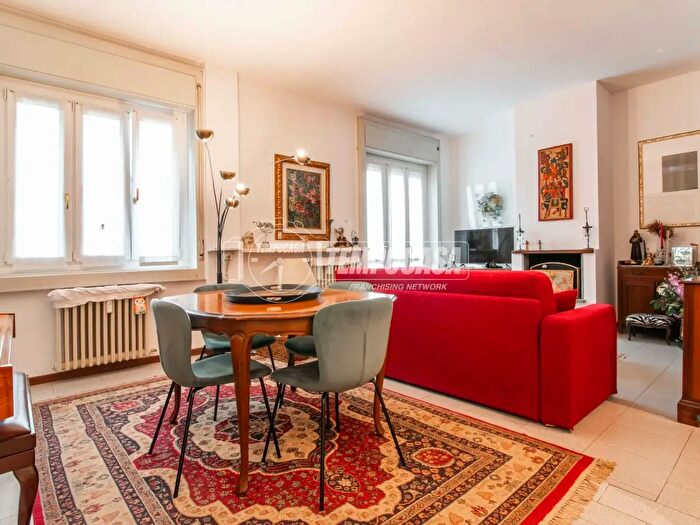 Appartamento bilocale in vendita in Via Tommaso Grossi, Saronno