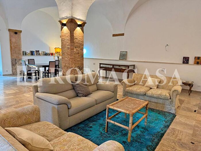 Appartamento con 5 locali in affitto in Via Umberto Pavoni, Anagnina, Grottaferrata