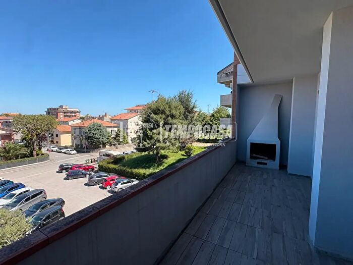 Appartamento quadrilocale in vendita in Via Vasco De Gama, Civitanova Marche