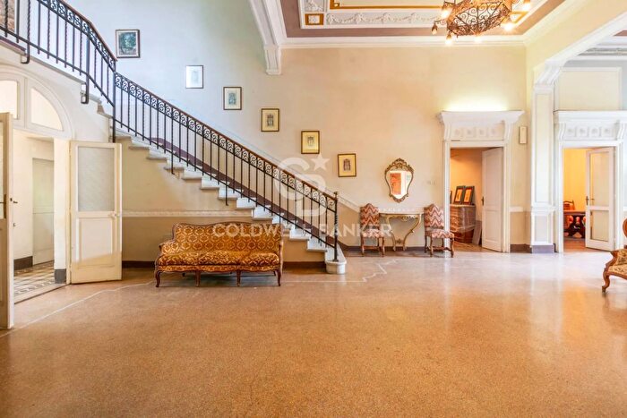 Casa con 12 locali in vendita in Corso Martiri della Liberta, Ovada