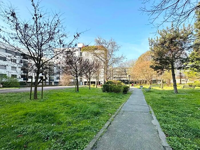 Appartamento trilocale in vendita in Via Vittorio Emanuele II, Buccinasco