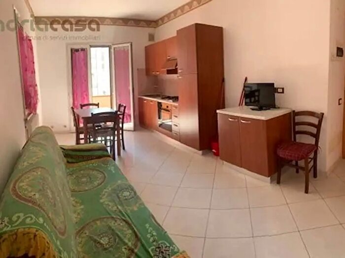 Appartamento trilocale in affitto in Viale Tasso, Riccione