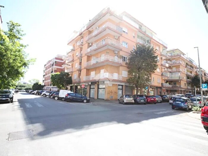 Appartamento bilocale in vendita in Via dei Traghetti, Roma