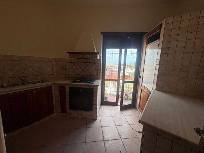 Appartamento trilocale in affitto in Via Luglio, Centro, Mentana