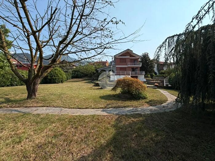 Casa con 5 locali in vendita in Via Goletto, Almese
