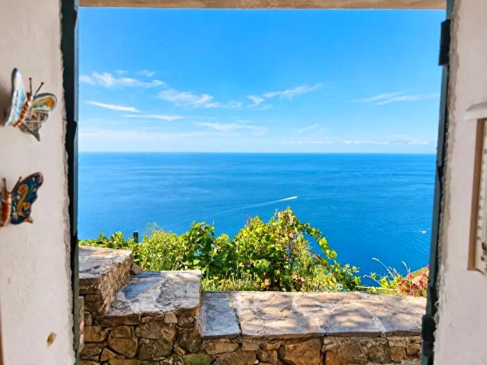 Casa bilocale in vendita in Alità Fos, La Spezia