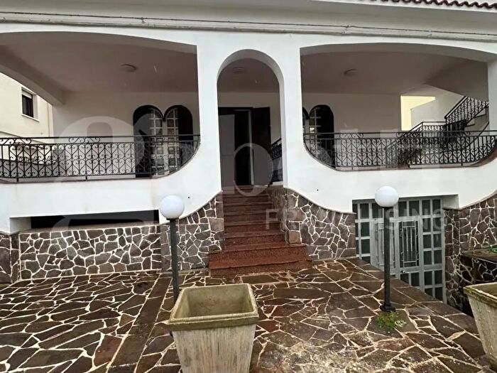 Casa quadrilocale in vendita in Via Tommaso di Lampedusa Sn, Carovigno