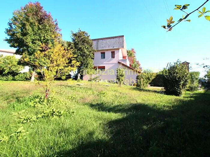 Casa quadrilocale in vendita in Via Fenilone, Rosolina