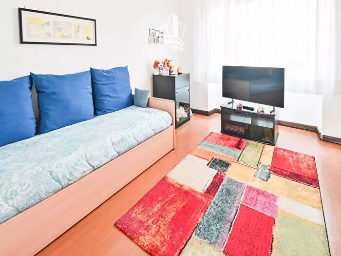 Appartamento con 5 locali in vendita in Via Parma, Bolzano