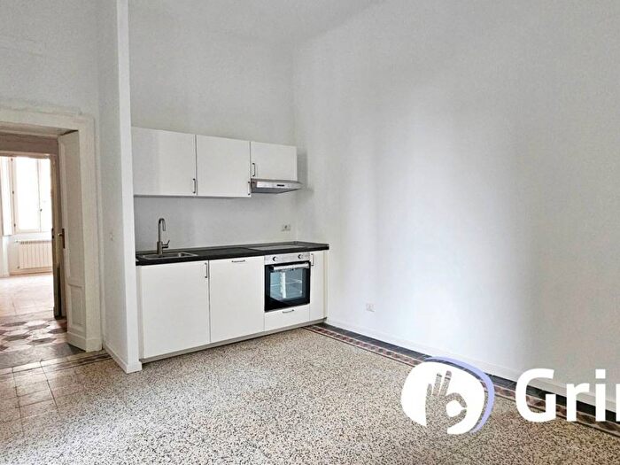 Appartamento quadrilocale in affitto in VIA GIUSEPPE MEDA, Pezzotti Meda, Milano