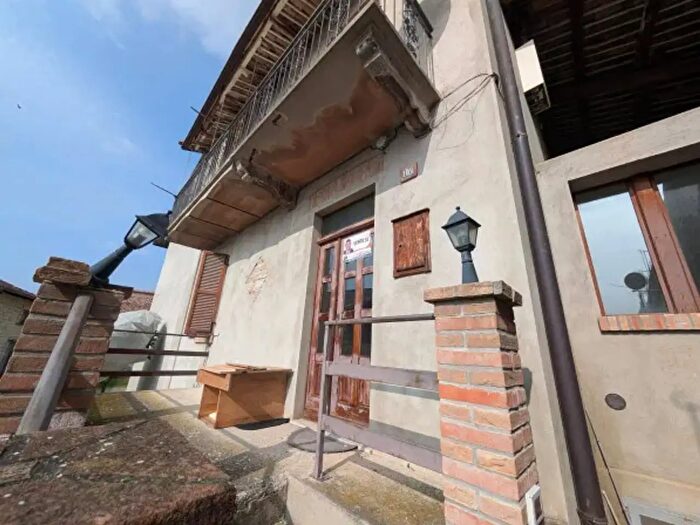 Casa trilocale in vendita in Via Vicinato, Odalengo Piccolo