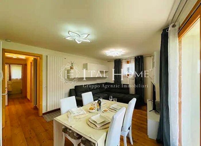 Appartamento trilocale in affitto in Vione