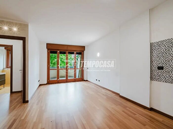 Appartamento bilocale in vendita in Via Filippo Brunelleschi, Trezzano Sul Naviglio