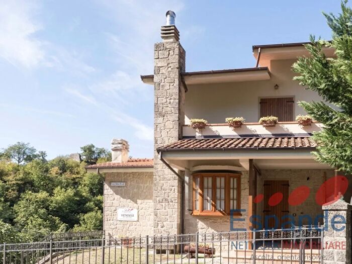 Casa quadrilocale in vendita in Via Campolo F, Grizzana Morandi