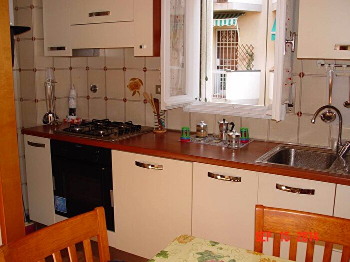 Appartamento trilocale in affitto in Via Mascarella, Irnerio, Bologna