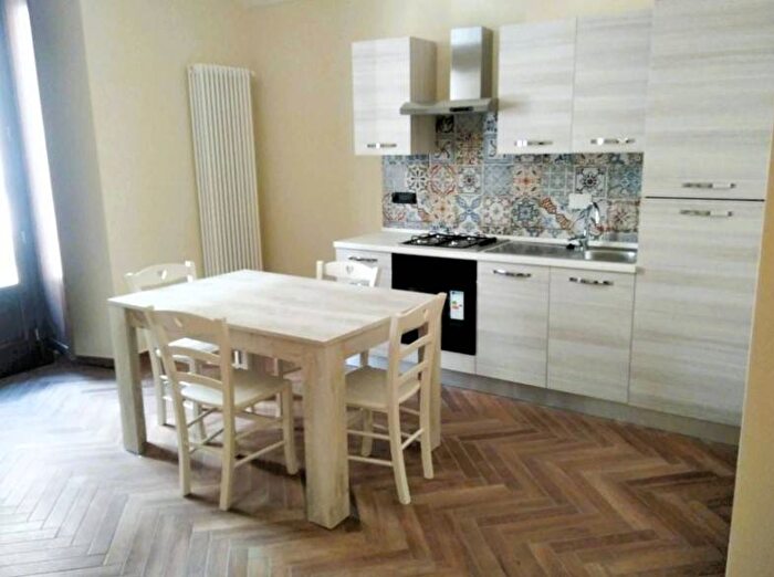 Appartamento monolocale in affitto in Via Po, Via della Rocca, Torino