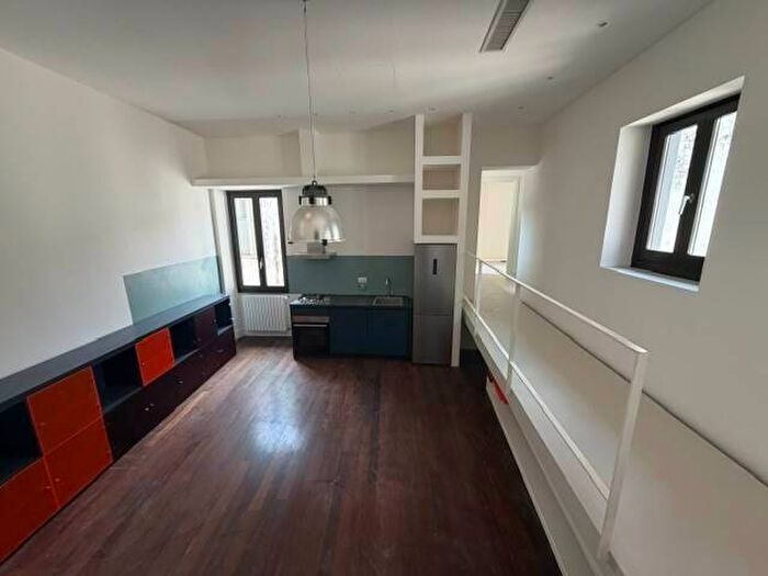 Appartamento con 5 locali in affitto in Santo Spirito, Firenze