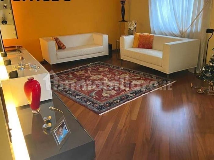 Casa trilocale in affitto in Via Malibran, Trezzano sul Naviglio
