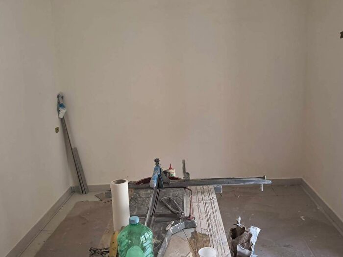 Appartamento bilocale in affitto in Via Settembre, Chiaiano, Napoli