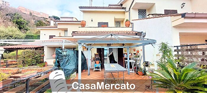 Appartamento in vendita in Via Borgo Valle Vergine Campagna, Rocca Di Papa