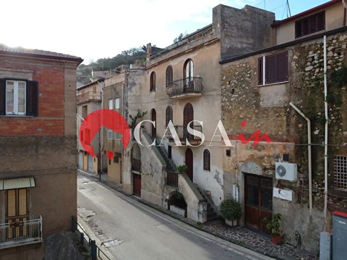 Casa con 5 locali in vendita in Via Guglielmo Marconi, Militello Rosmarino