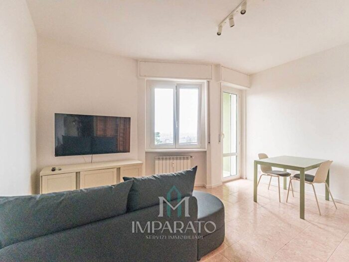 Appartamento bilocale in affitto in Via Teano, Comasina, Milano